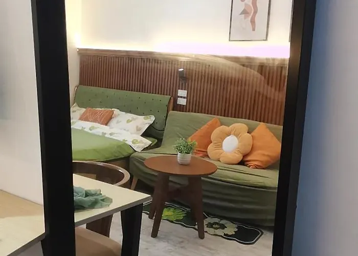 Near Anjo World And Few Mins To Sm Seaside Self Check In With Pool And Gym * Minglanilla